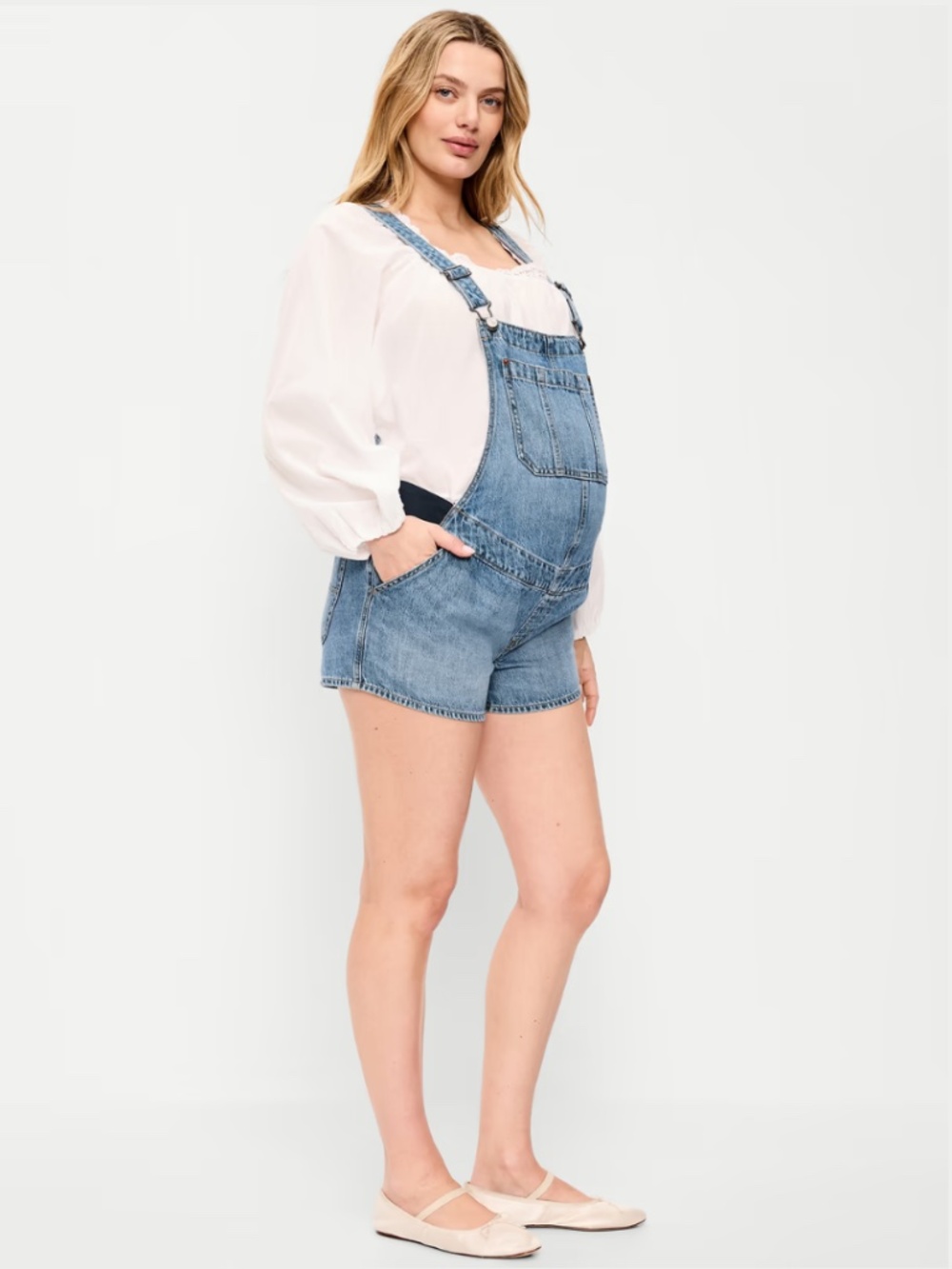 Old Navy Maternity Side-Panel Jean Shortalls